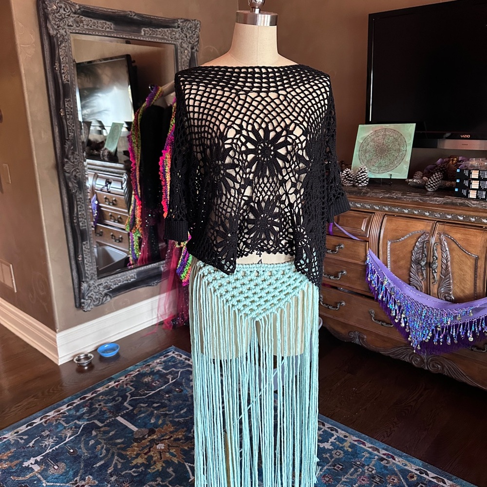 Crochet Top - Picture 6 of 7